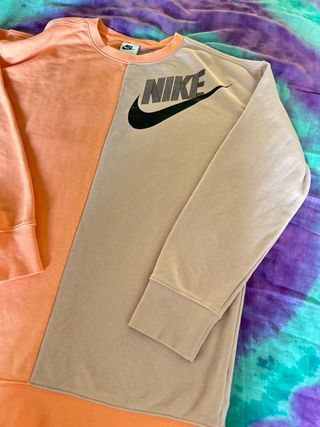 Sudadera Nike Beige y Naranja