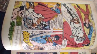 Comics de Superman y Lobo DC