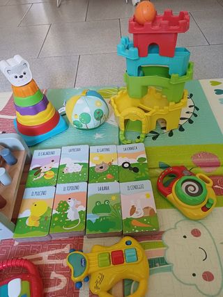 Giochi e primi libri per bambini da 6 mesi