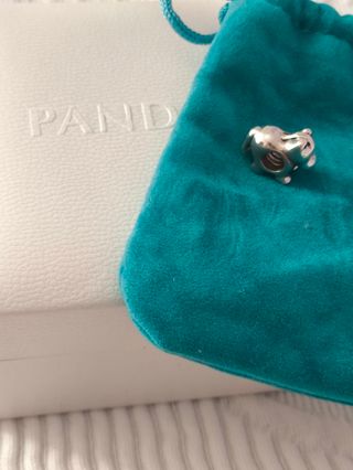 Pandora charm caballo plata