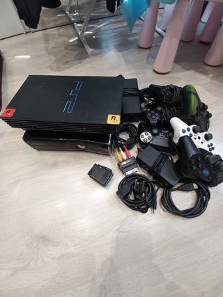 Lote PlayStation 2  XBOX  360con mandos y cables