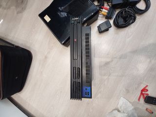 Lote PlayStation 2  XBOX  360con mandos y cables