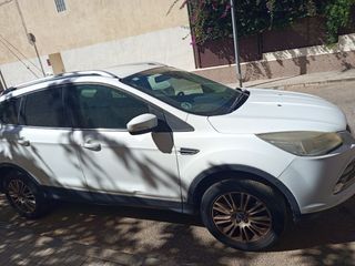 Ford Kuga 2014