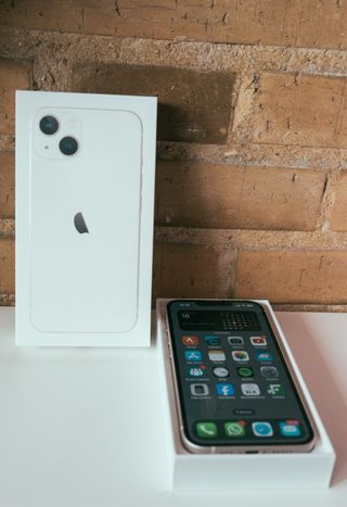 iPhone 13 256GB Blanco