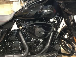 HARLEY-DAVIDSON STREET GLIDE®