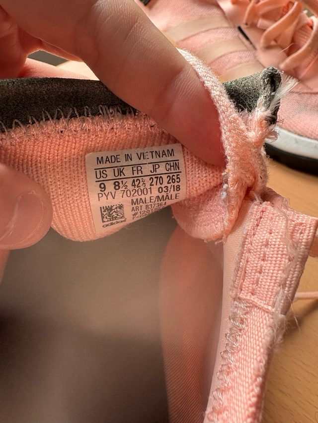 Zapatillas Adidas rosas talla 42 2/3