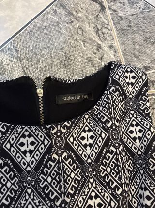 Vestitino Made in Italy fantasia geometrica