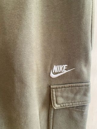 Pantalón de chándal Nike verde oliva