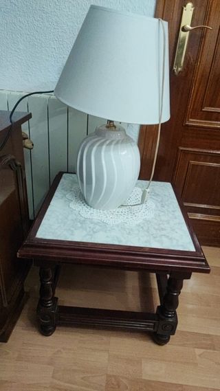 Mesa de centro de mármol
