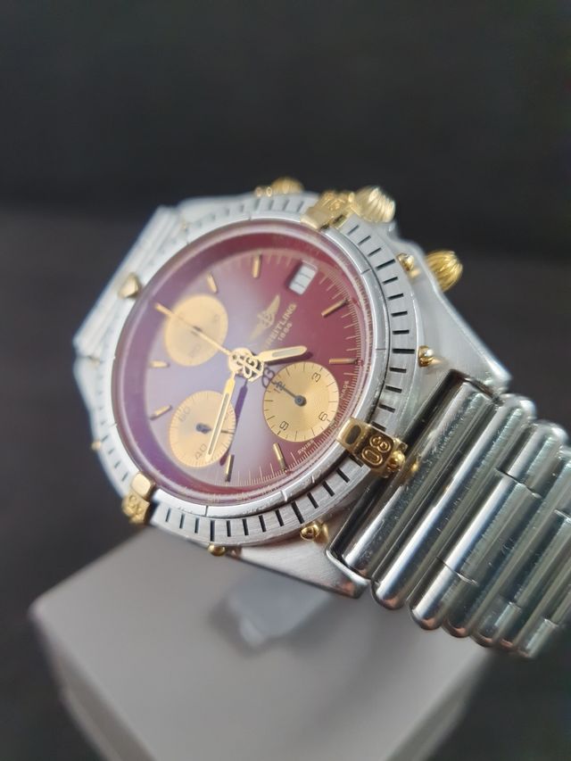 Reloj Breitling Cronógrafo Rojo y Dorado