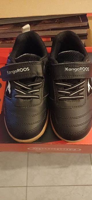 Zapatillas KangaROOS Negras Velcro Talla 25