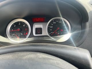 Renault Clio grand tour 2012 etiqueta B