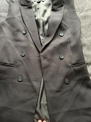 Chaleco Pull and Bear Negro