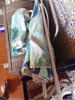 Sombrilla de playa nueva