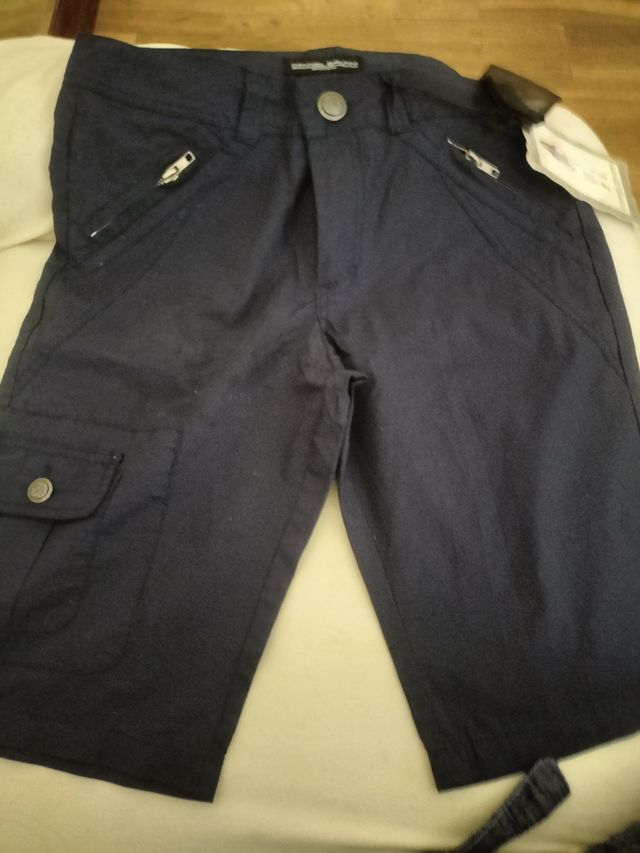 Pantalón corto negro niña se regala pantalón blanc