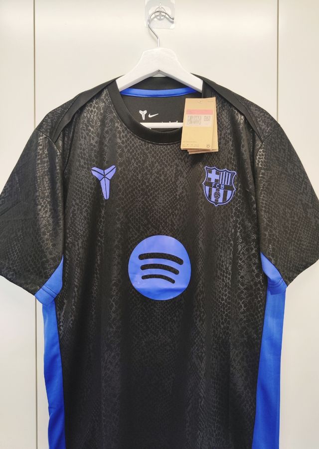 Camiseta de Fútbol Negra 2026