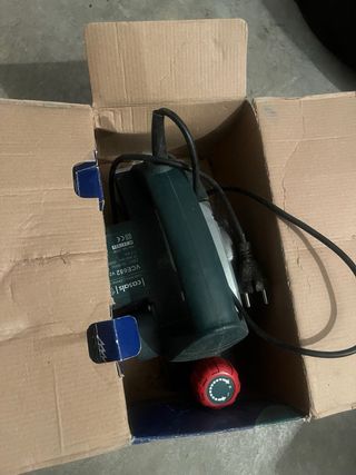 Cepillo y lijadora de puertas