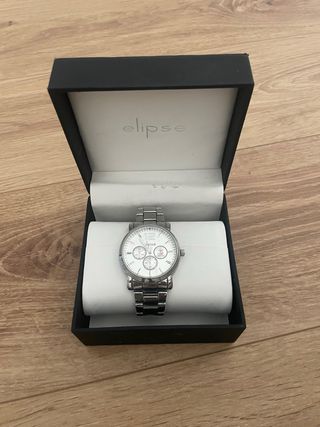 Reloj Eclipse Plateado Elegante para Adulto