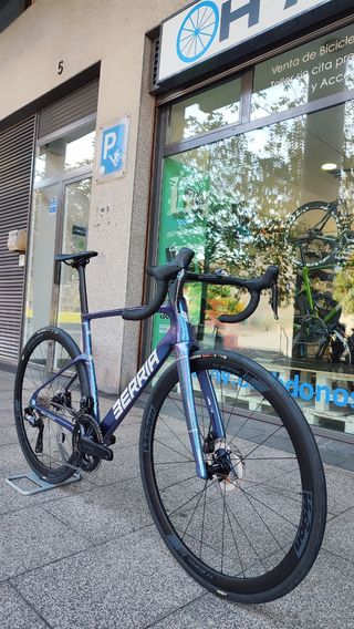 BERRIA BELADOR PRO ULTEGRA Di2 2026