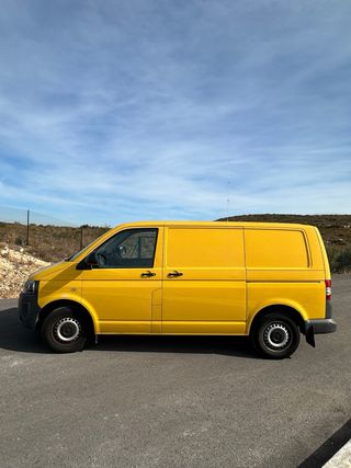 Volkswagen Transporter T5 2012