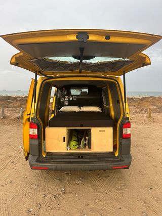 Volkswagen Transporter T5 2012
