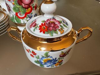Juego de café/té porcelana floral dorado