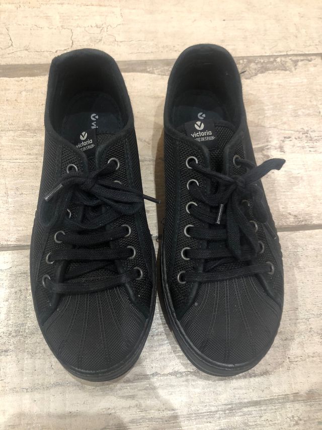 Victoria negras talla 36