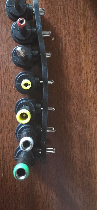 Fuente Alimentación Universal ZD668 3.0A