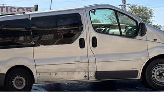 Opel Vivaro 2006