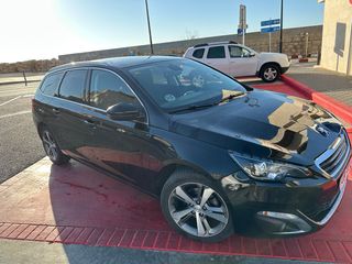 Peugeot 308 2015