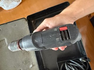 Taladro Eléctrico Würth Master BS-10-XE con caja.