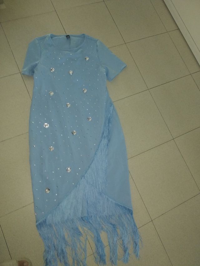 Vestido de evento con brillos