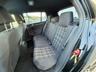 Volkswagen Golf  GTI TSI