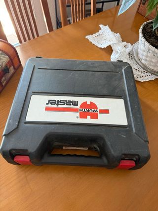 Taladro Inalámbrico Master BS 96-A + Cargador