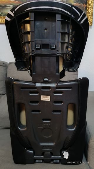 Silla de coche infantil Nania con diseño de cebra