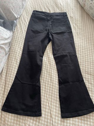 Pantalones flare negros