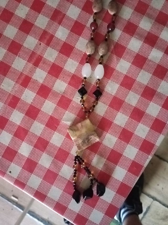 Collana vintage donna con medaglione