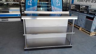 Mesa de acero inoxidable sotabanco