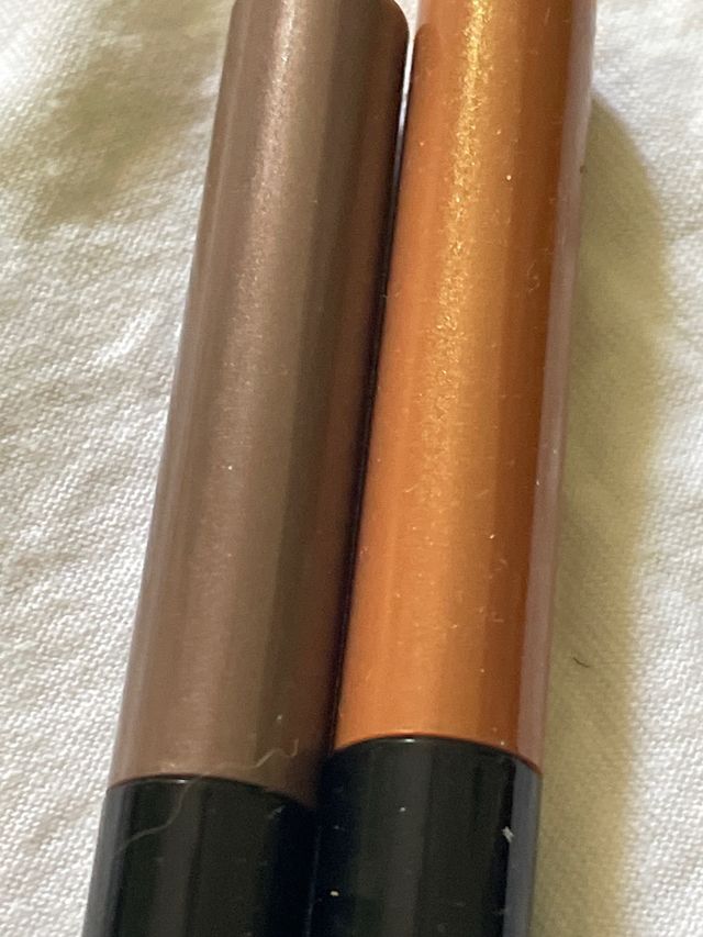 2 Stick Bobbi Brown Smokey Topaz & Golden Light