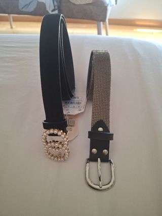 Cinturón Sfera Negro con Detalles Dorados y Perlas