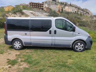 Furgoneta camper camperizada Opel vivaro 