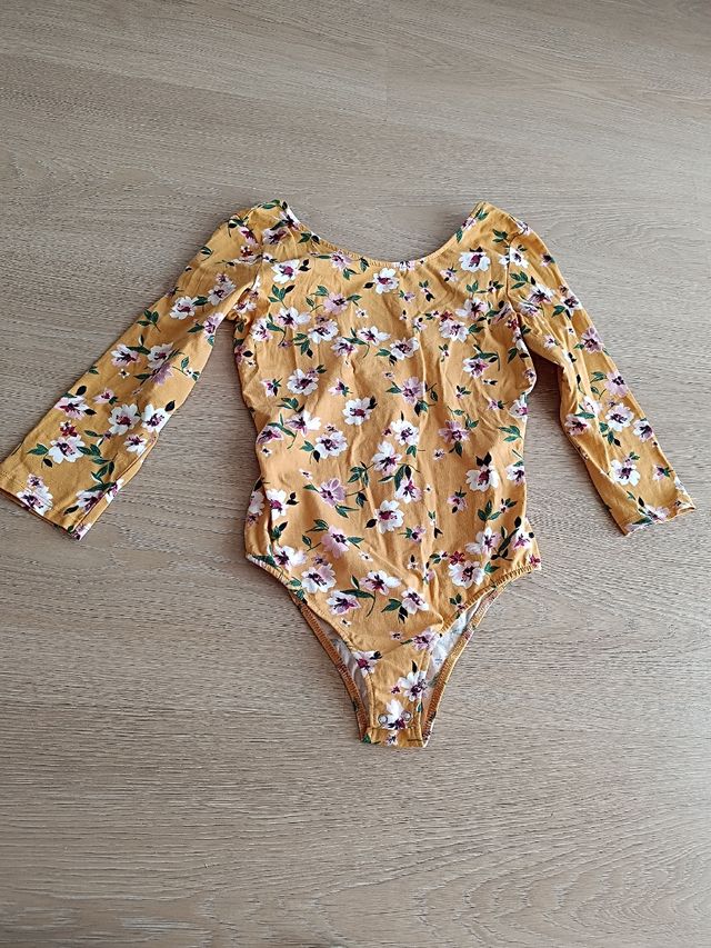 Body estampado floral manga larga