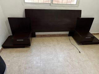 Dormitorio completo: cabecero + 2 mesitas + comoda