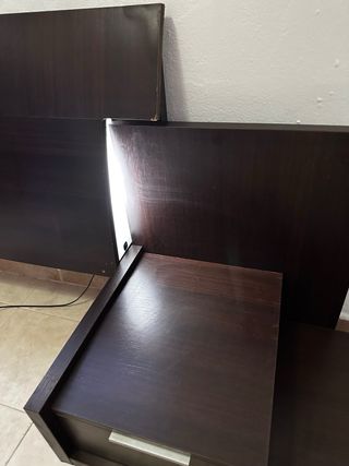 Dormitorio completo: cabecero + 2 mesitas + comoda