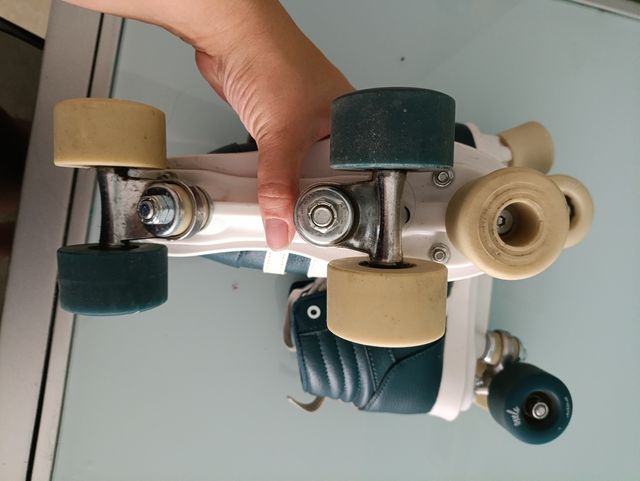 Patines Oxelo 4 Ruedas talla 36