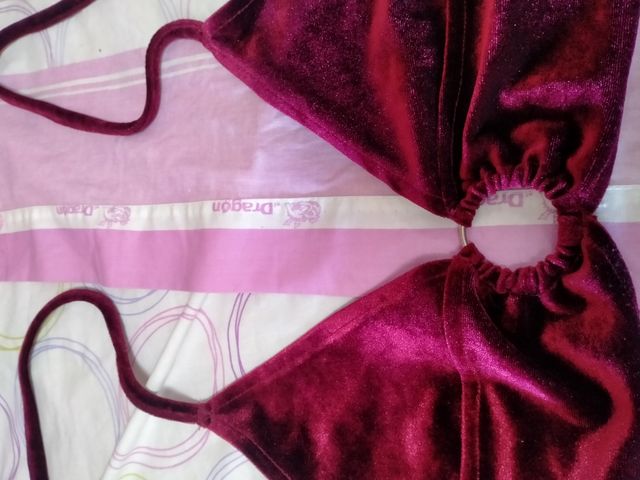 Top burdeos terciopelo