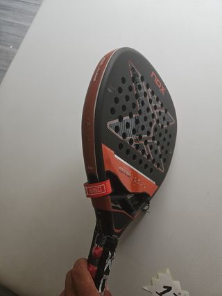 Nox AT10 Genius 12K Padel Racket