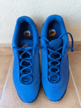 Tenis Nike DN AIR MAX
