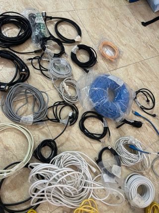 Lote de Cables Varios

