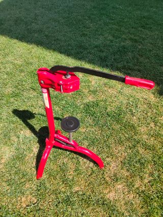 Encorchadora de vino